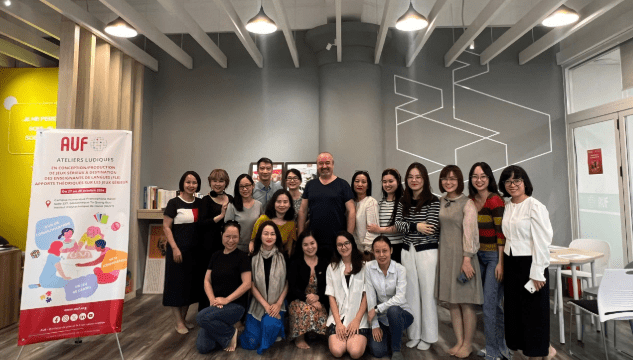 Hanoï : L’Art de jouer : transformer les heures de cours en moments ludiques