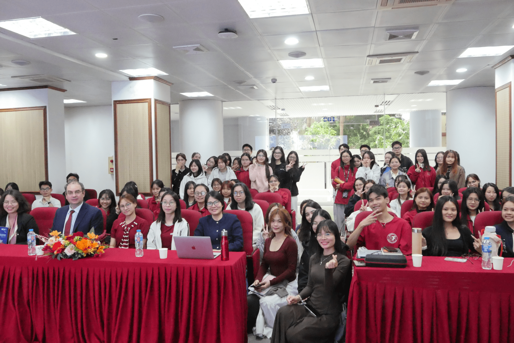 L'AUF à l'Université de Hanoï pour le Mois de la Francophonie 