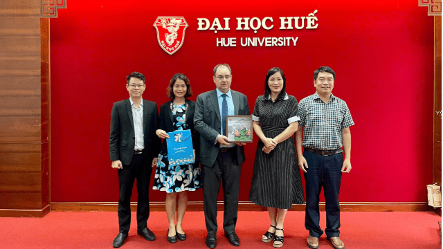 Rencontre AUF – Université de Hué : une collaboration renforcée pour l’avenir de la Francophonie